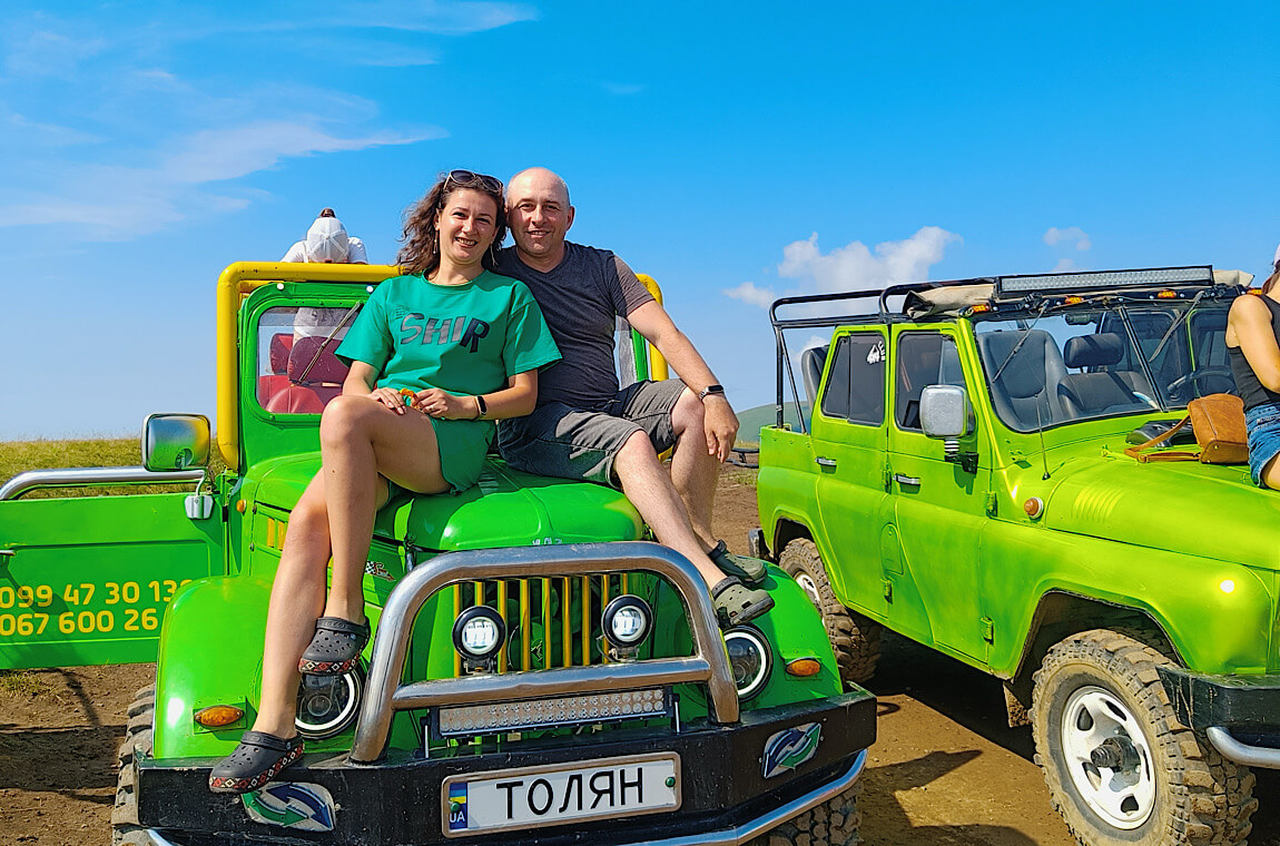 Картинка джипы на гору гемба